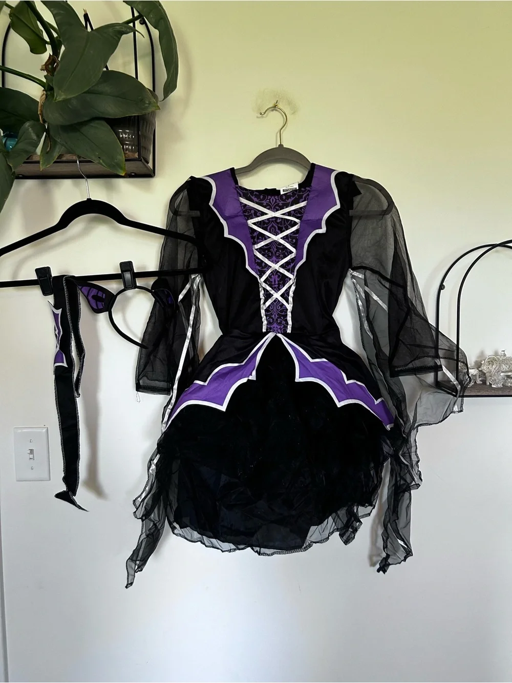 Spooktacular Creations Halloween Costume Girls Bat Wings Cape Size Large Youth